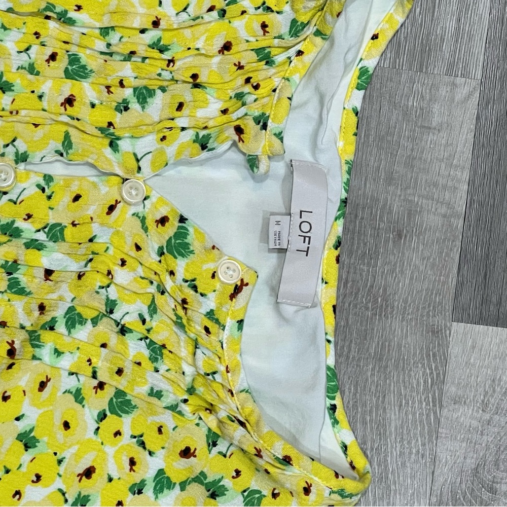 Loft Floral Pintucked Side Tie Dress yellow size medium liner shows underneath - Picture 7 of 11